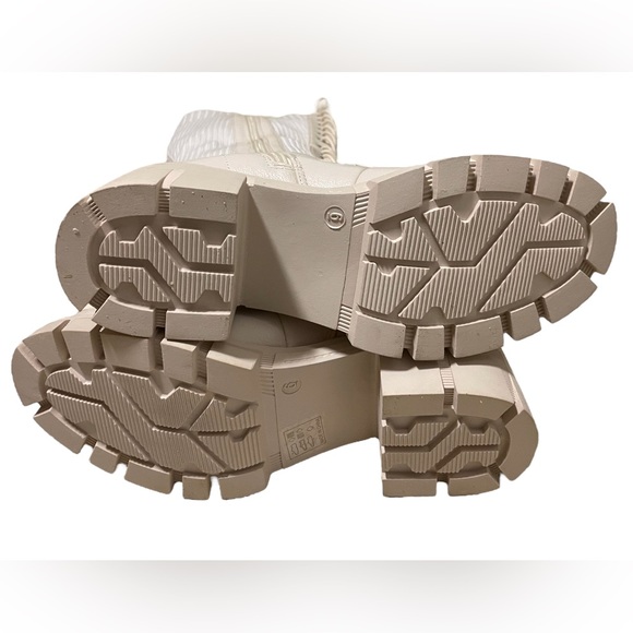 Nwot Lace-Up Chunky Sock Boots - Picture 10 of 13